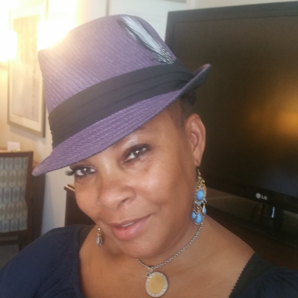 Meet your Posher, Patricia